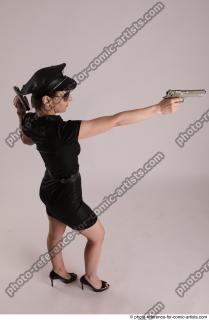 15 2019 01 NIKITA POLICEWOMAN WITH GUNS